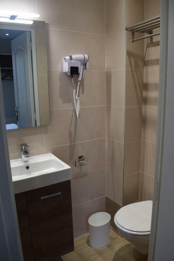 Puy De Dome Hotel Paris